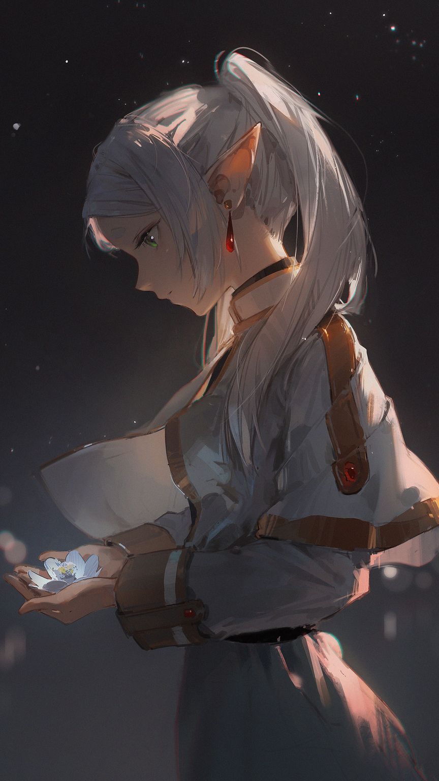Wallpaper Frieren Magiciană Elf Ținând o Floare Albă