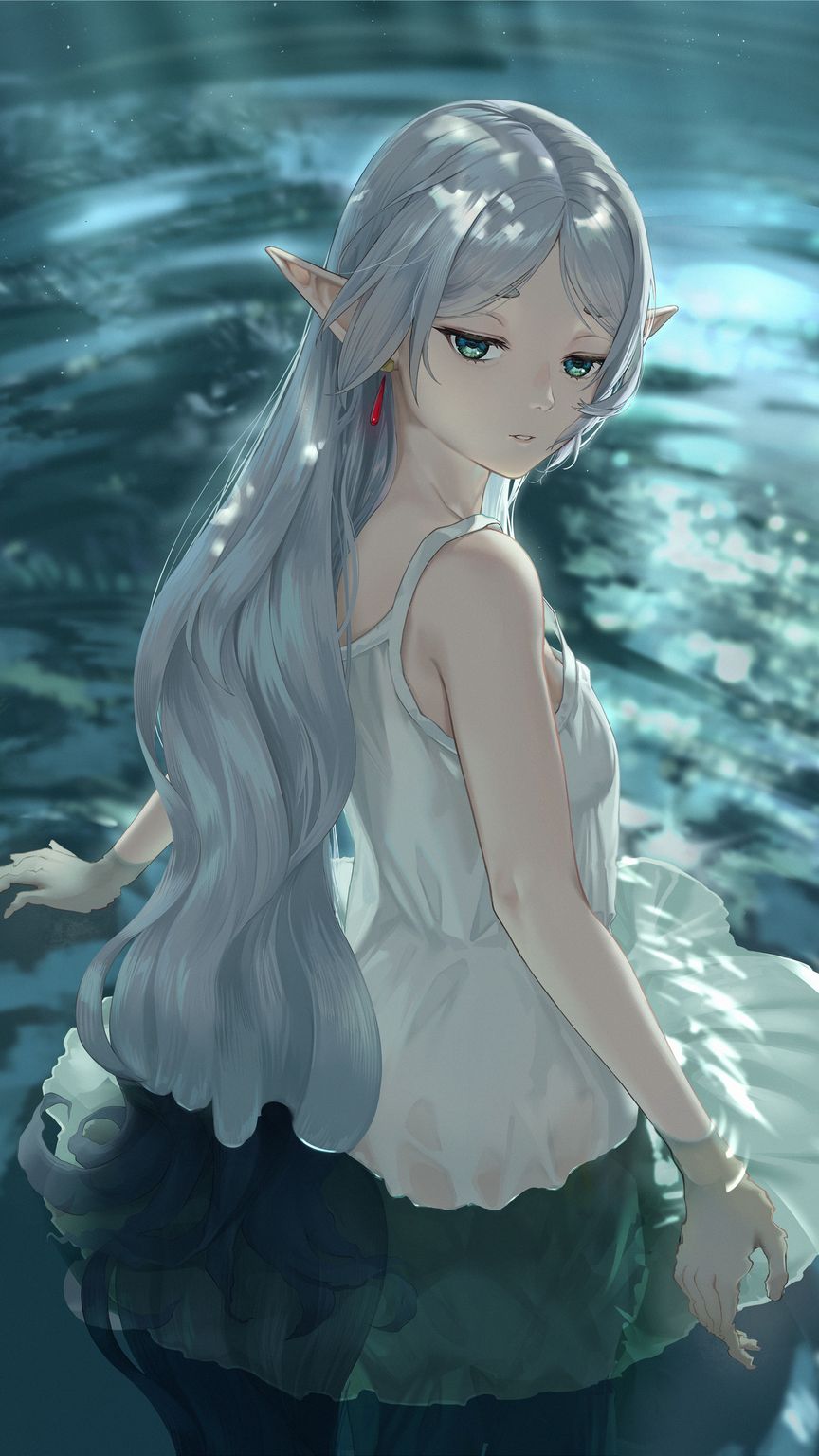 Frieren Elf Anime Yarinya Ruwa 4K Wallpaper