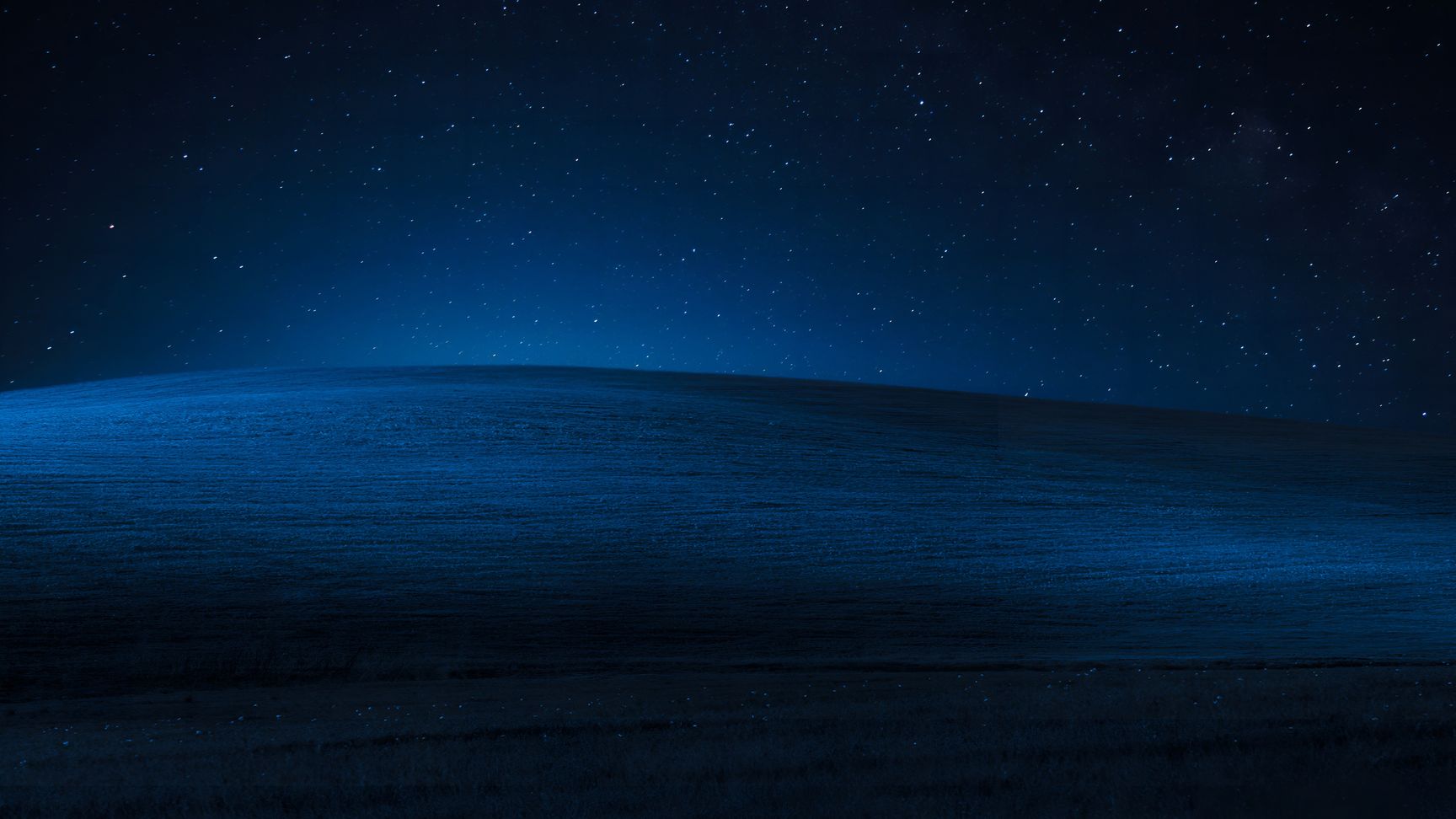 Windows XP Bliss รีเมค วอลเปเปอร์กลางคืน 4K
