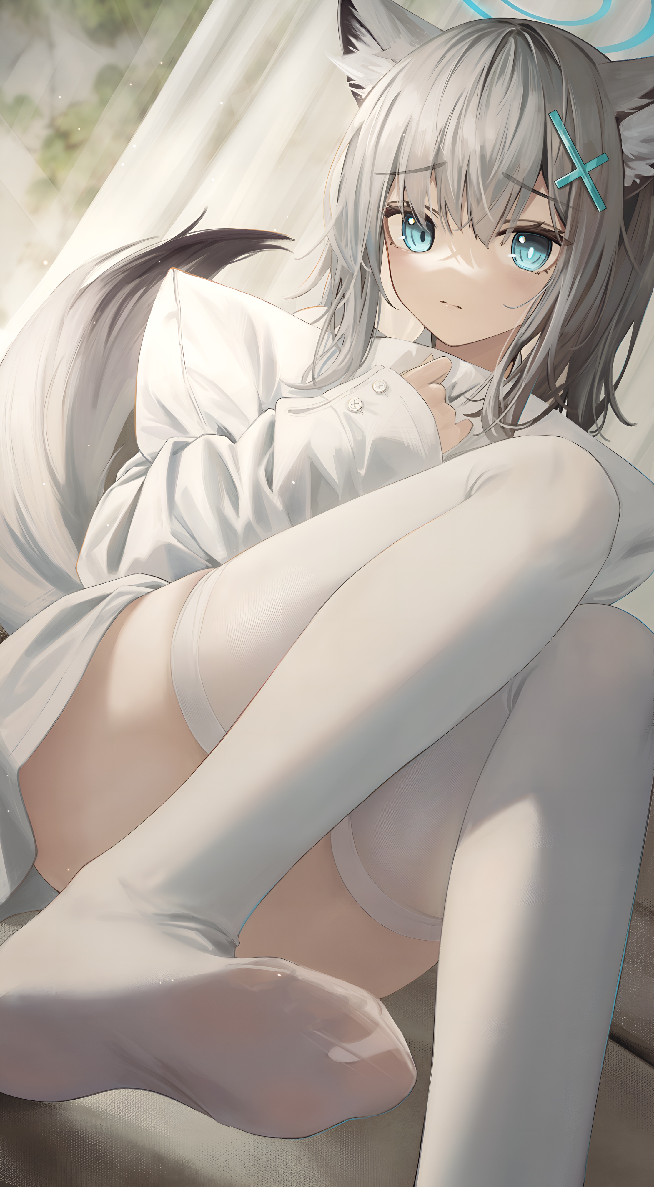 Shiroko Sunaookami White Aesthetic 4K Wallpaper